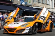 24H Spa: Parade van de deelnemende wagens naar Spa