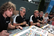 24H Spa: Parade van de deelnemende wagens naar Spa