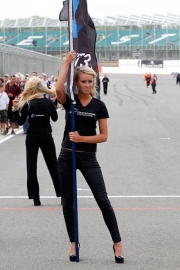 GT3: Silverstone: De gridgirls in beeld gebracht