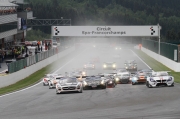 12H of Spa: De grid en de start van de race in beeld gebracht